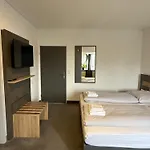Belvedere Hotel *