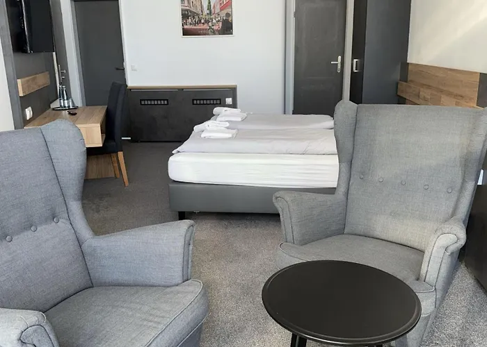 Belvedere Отель *